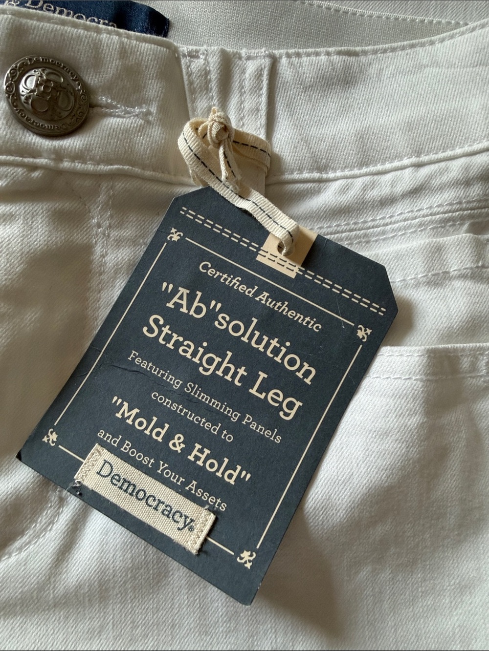 Democracy Ab solution Straight-Leg Jeans in White | Sz 2 - Picture 4 of 6